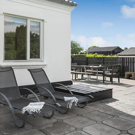 Pet Friendly Home In Borkop With Wifi Hébergement de vacances *